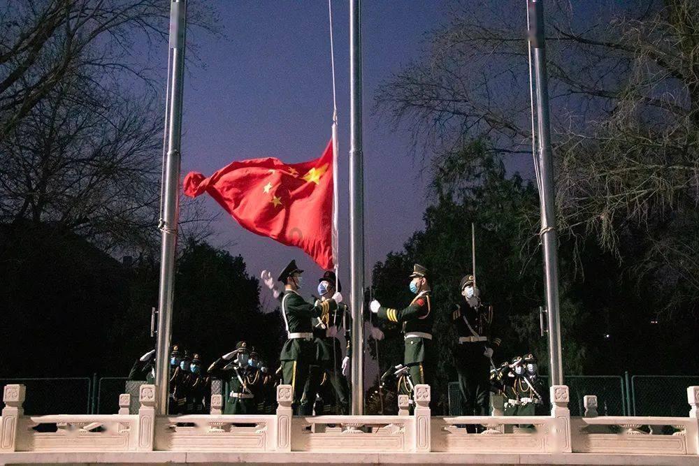 不想老了干瘪,这3件事行动要趁早